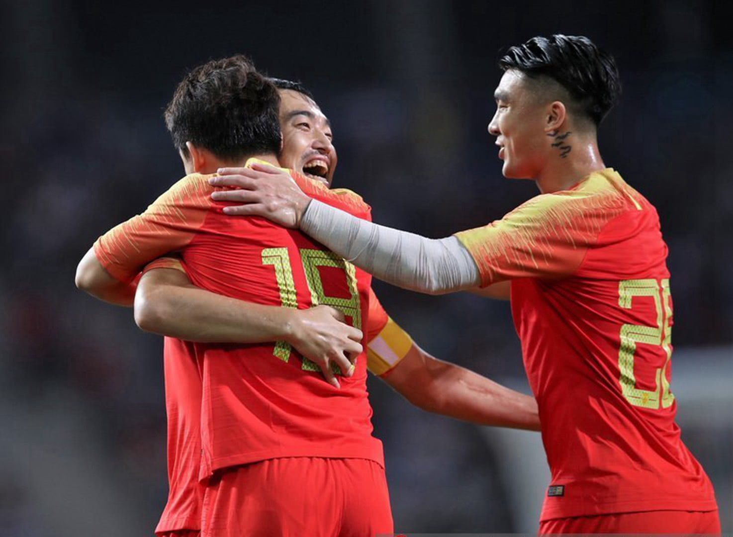 开云平台-窗口期圣安东尼奥马刺备战中超；战术微调细节曝光；信心回归；赛程密集仍需轮换的简单介绍